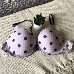 Victoria’s secret push-up bra